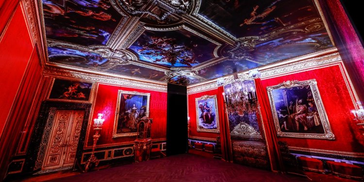 Virtually Versailles