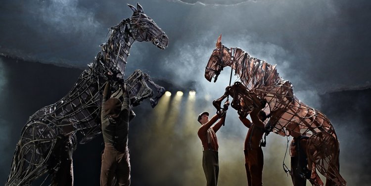 Photo by Brinkhoff & Mögenburg