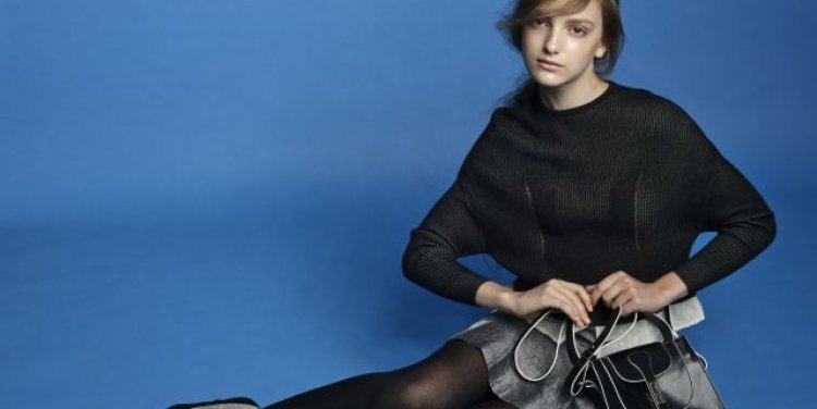 Whole9Yards, Singapore