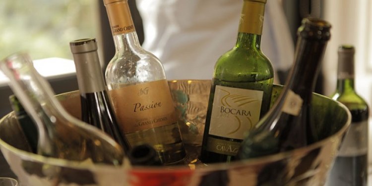 WineFamily, Singapore