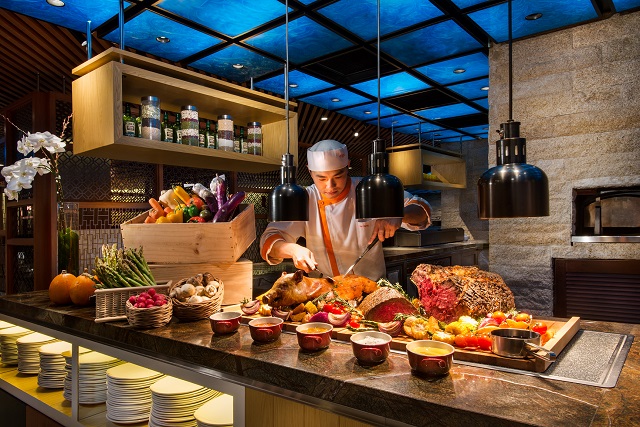 Sunday Champagne Brunch @ Edge