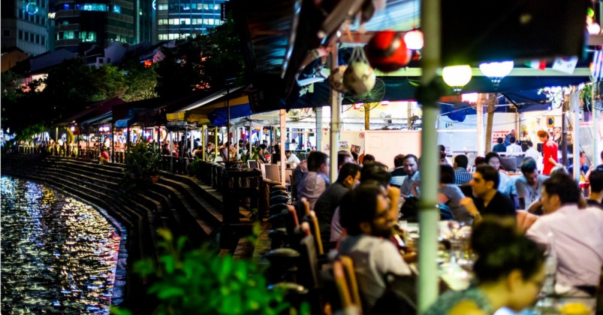 Check out these exciting food and drink deals at Boat Quay SG