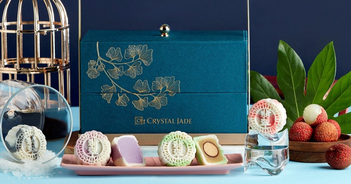 Get snowskin and baked mooncakes in your choice of gift box at Crystal Jade  | SG Magazine Online