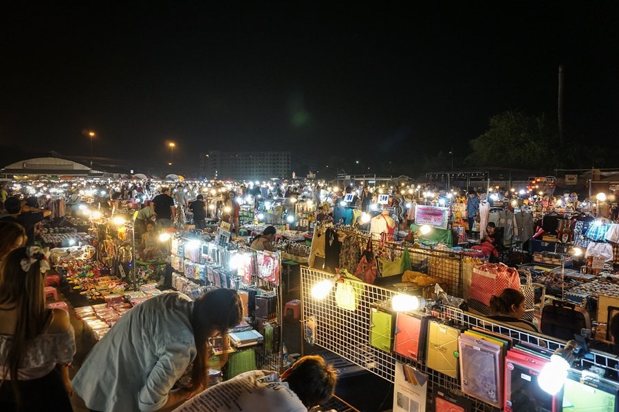 , Bangkok&#8217;s 7 coolest night markets