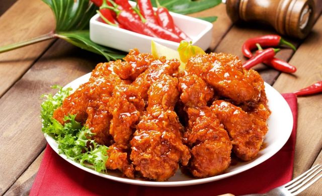 , Readers, we take your advice about Singapore&#8217;s best glazed wings