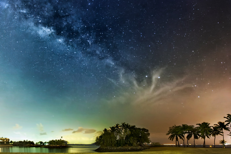 , These amazing views of the Singapore night sky will blow you away