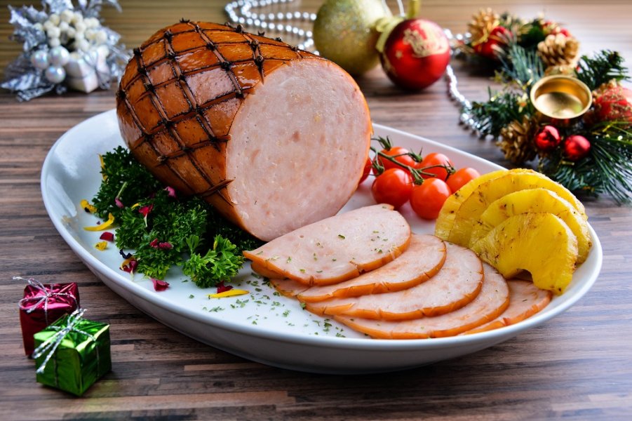 , 5 things you need for your Christmas dinner at home
