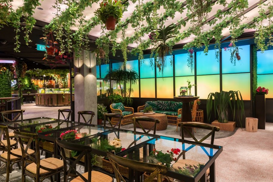 , A new, pretty food enclave that adapts to the four seasons has arrived in Orchard