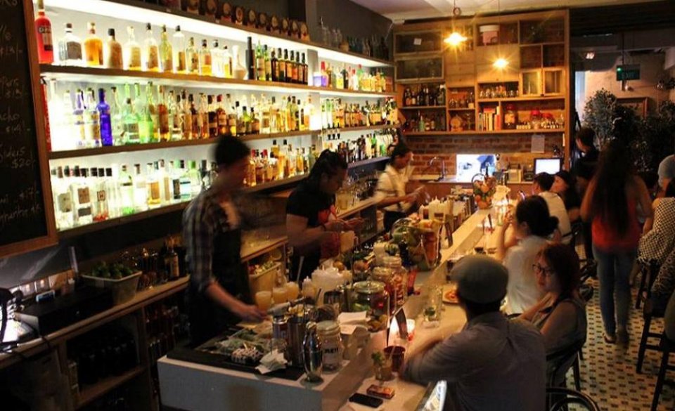 , Quick tips for bar hopping at Club Street and Amoy Street
