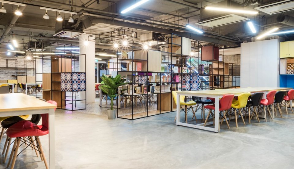 New business opportunities at high-tech co working spaces in Singapore