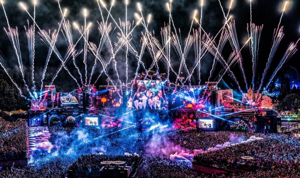 , Tomorrowland, the world’s biggest electronic music festival, goes virtual this year
