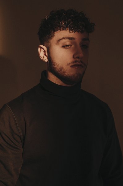 , Bazzi talks childhood inspirations, collabs and his upcoming show at The Star Theatre