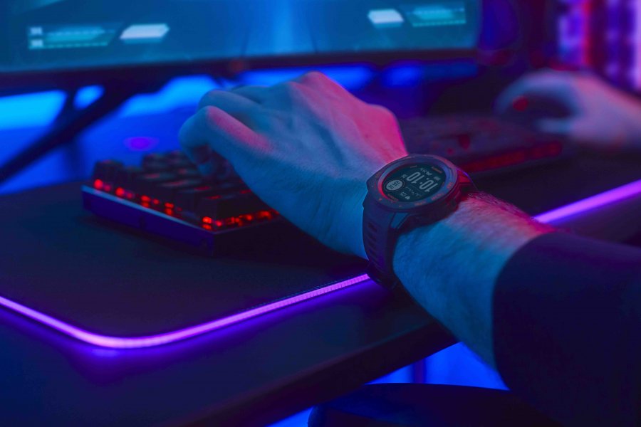 , 4 useful tech gadgets and accessories for gamers and athletes