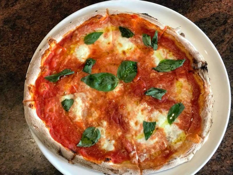 Al Forno East Coast Restaurant & Pizzeria - vegetarian thin crust pizza, pizza with tomato sauce