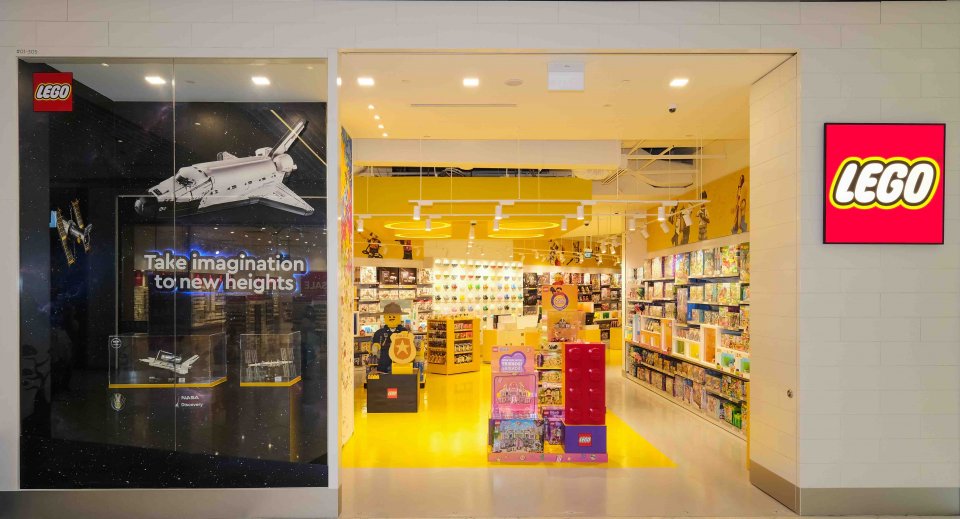 , Design your own Lego sets and collectibles at Singapore’s largest Lego Certified Store in Suntec City