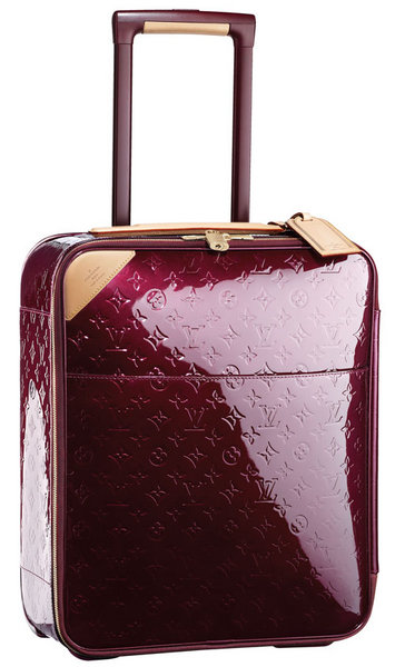 , What Luggage to Buy This Season