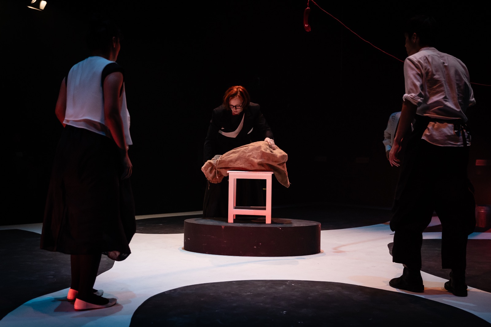 , Review: &#8216;The Chair&#8217; by Intercultural Theatre Institute explores the death penalty, justice and grief in a twisted small town