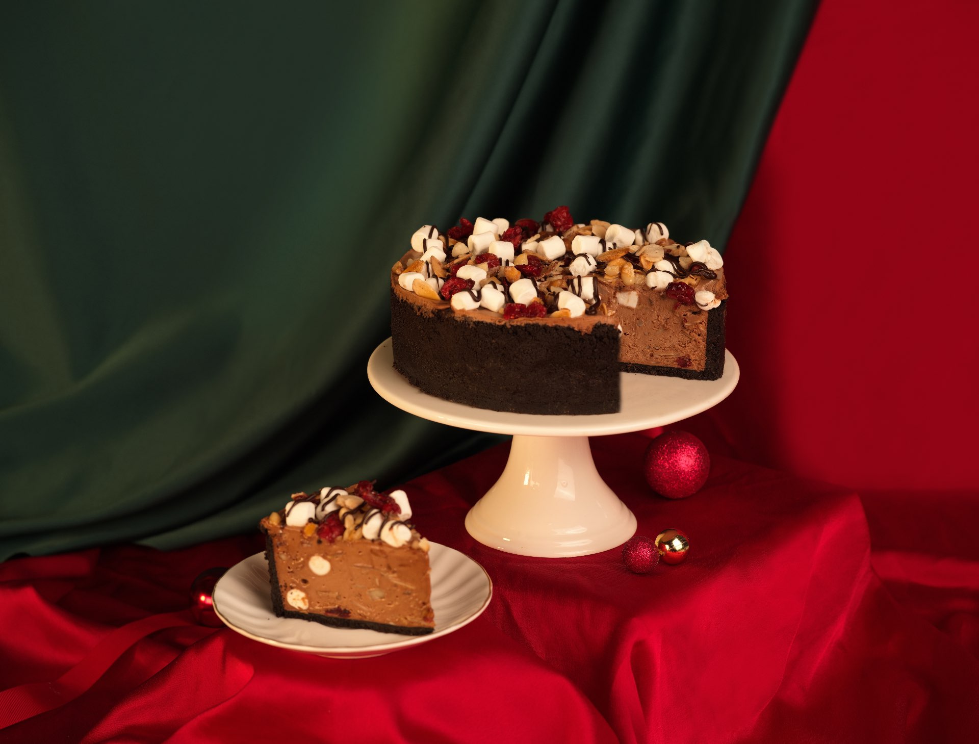 , Best artisanal Christmas cakes to indulge in this holiday season 2023