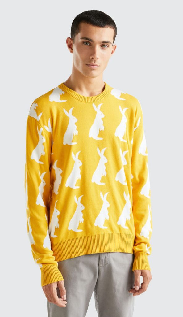Sweater-with-Bunny-Pattern-in-Yellow_159.90-593x1024.jpg