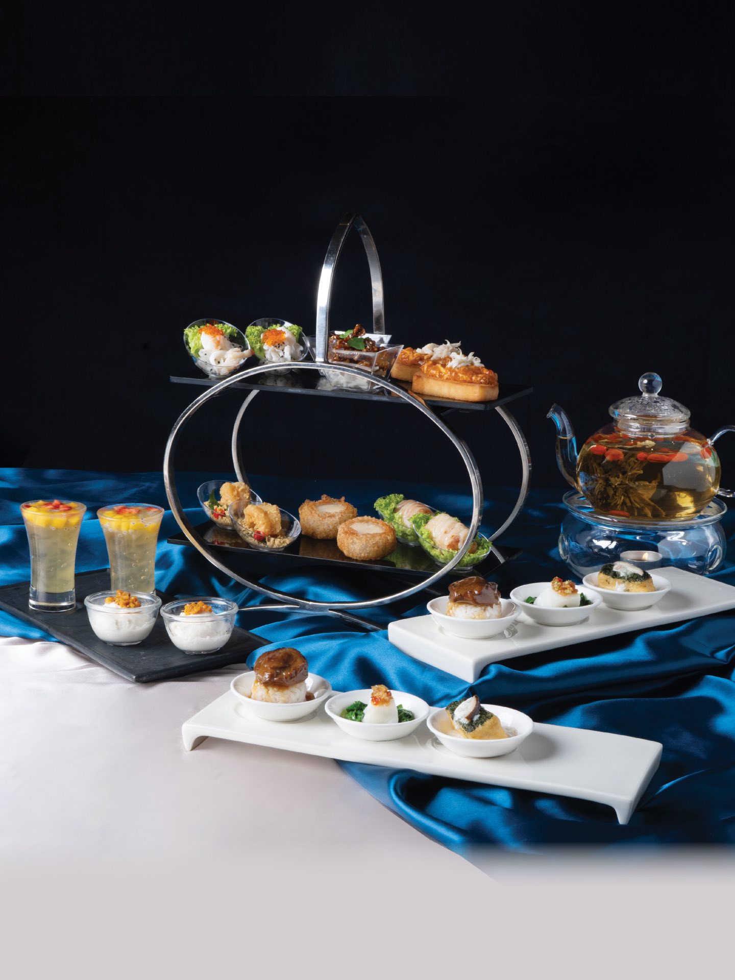 , Dive into An Extravagant Afternoon Sea Experience by Jumbo Seafood Ion Orchard