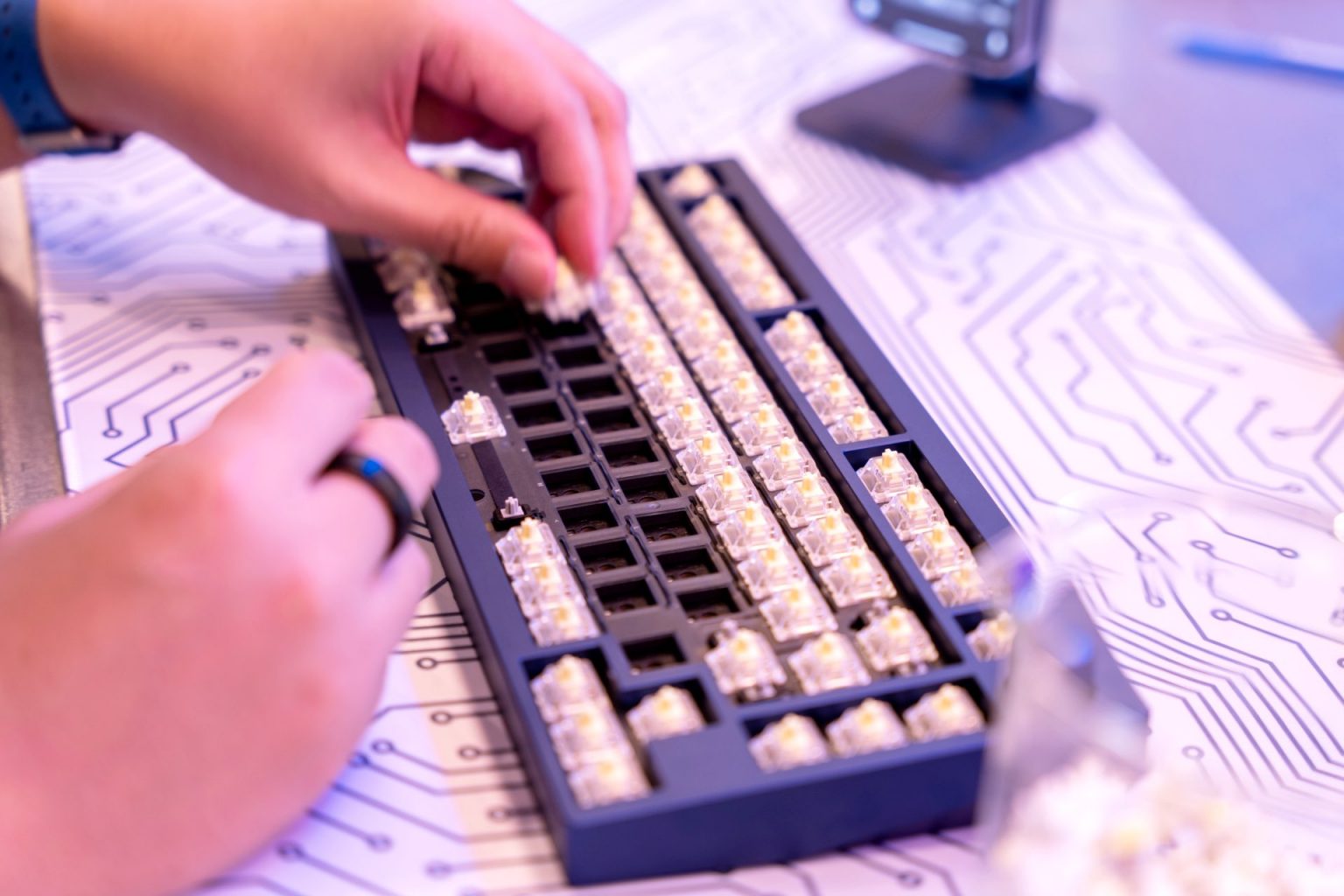 This is what it’s like to build your own keyboard at The Laboratory ...