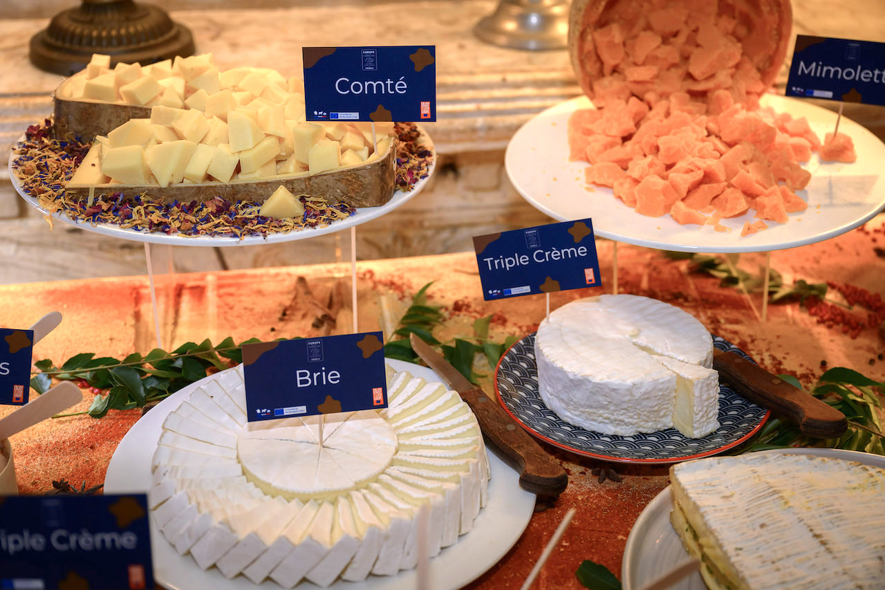 french cheese, Bridging cultures with French cheese and Southeast Asian flavours