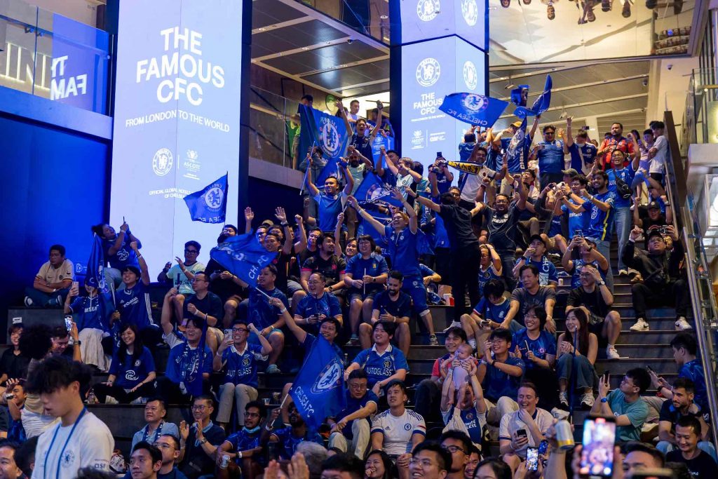 Chelsea fans at the atrium of Funan for the live screening of the football match between Chelsea and Aston Villa on Dec 1