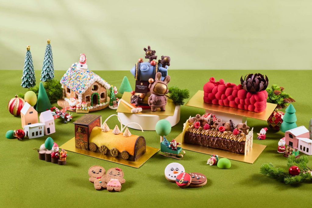 , Where to get the prettiest and most creative Christmas cakes in Singapore 2024